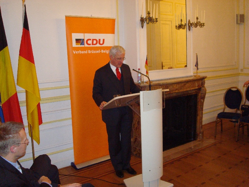 00.12.2009 - Vortrag Hartmut Nassauer - 